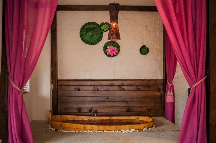Secret Courtyard Resort Hotel