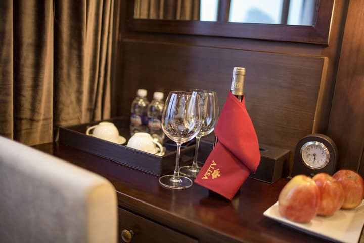 Alisa Luxury Cruise