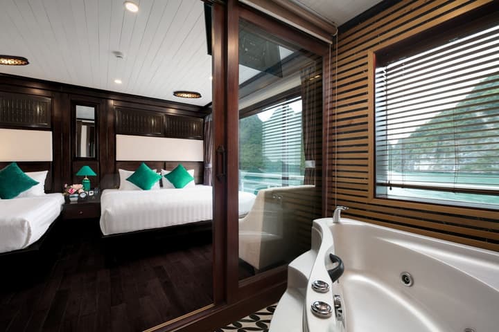Alisa Luxury Cruise