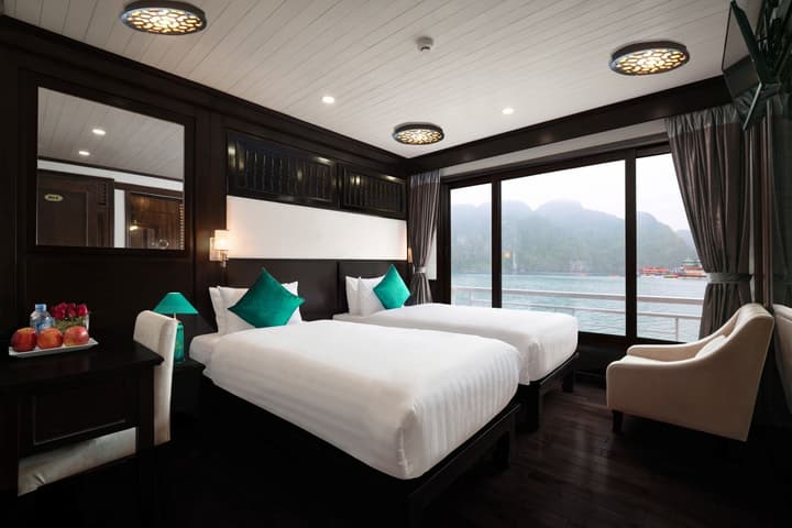 Alisa Luxury Cruise