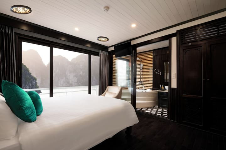 Alisa Luxury Cruise