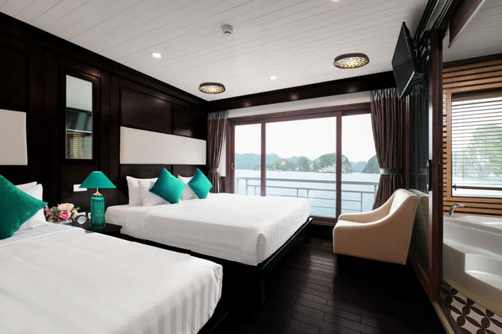 Alisa Luxury Cruise