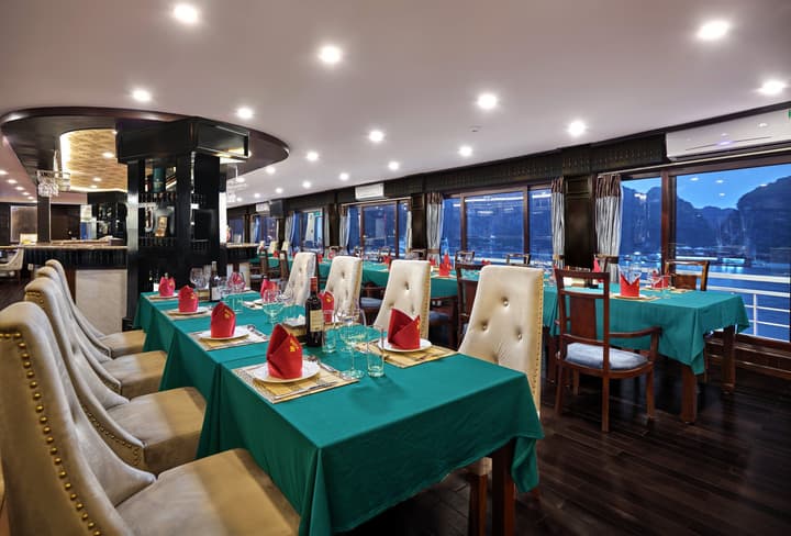 Alisa Luxury Cruise