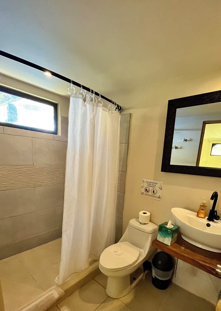 Hotel El Manglar & Cantarana