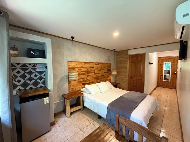 Hotel El Manglar & Cantarana