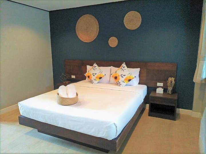 Let's Hyde Pattaya Resort & Villas