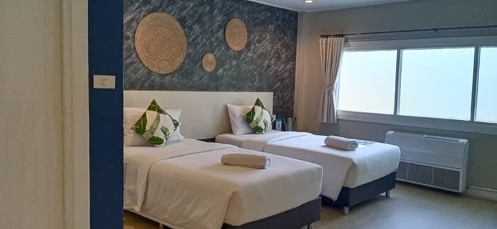 Let's Hyde Pattaya Resort & Villas