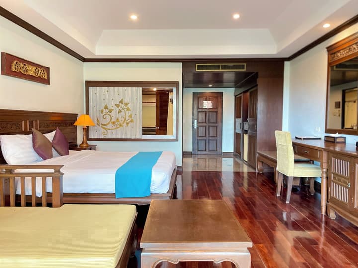 Avalon Beach Resort Pattaya