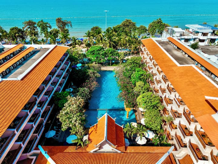 Avalon Beach Resort Pattaya