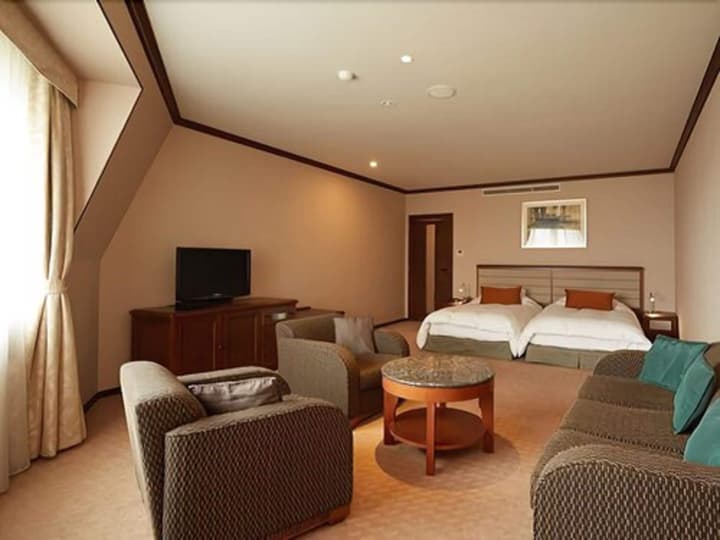 Hotel de Yama, Hakone Lake Side