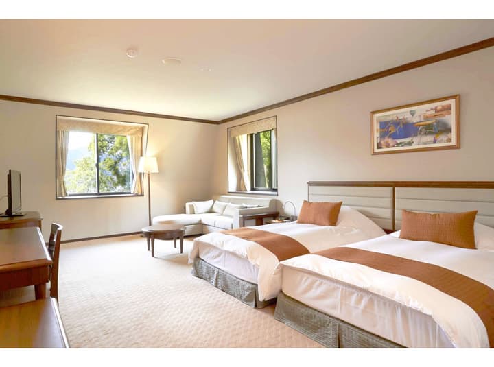 Hotel de Yama, Hakone Lake Side