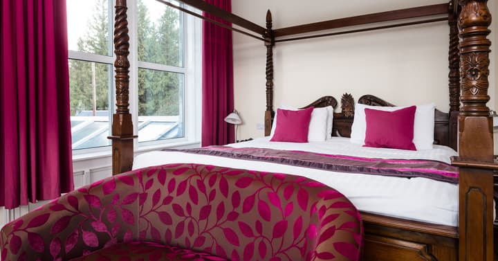 Claymore Guest House and Apartments