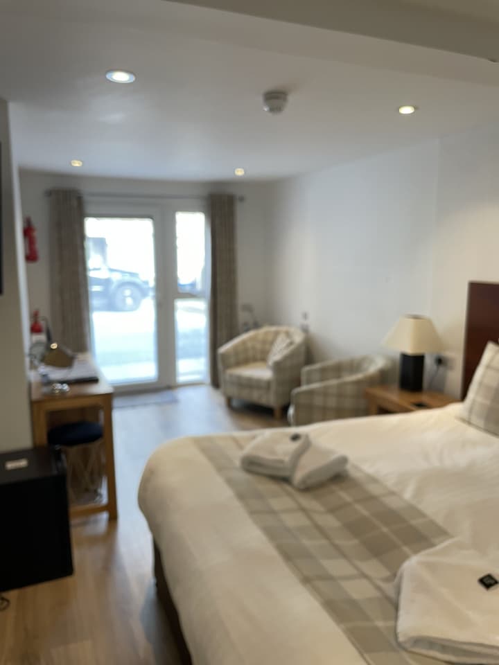 Claymore Guest House and Apartments