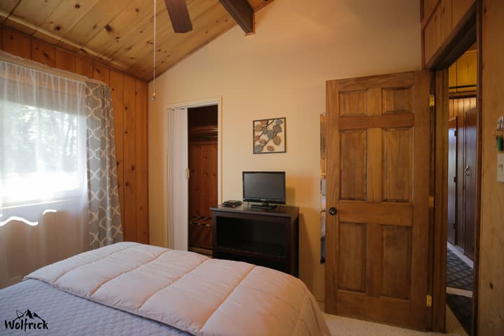 Jewel Lake Bed and Breakfast