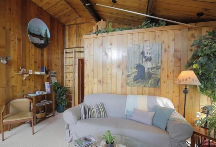 Jewel Lake Bed and Breakfast