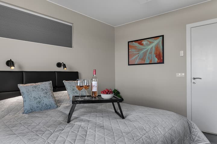 Bella Apartments & Rooms