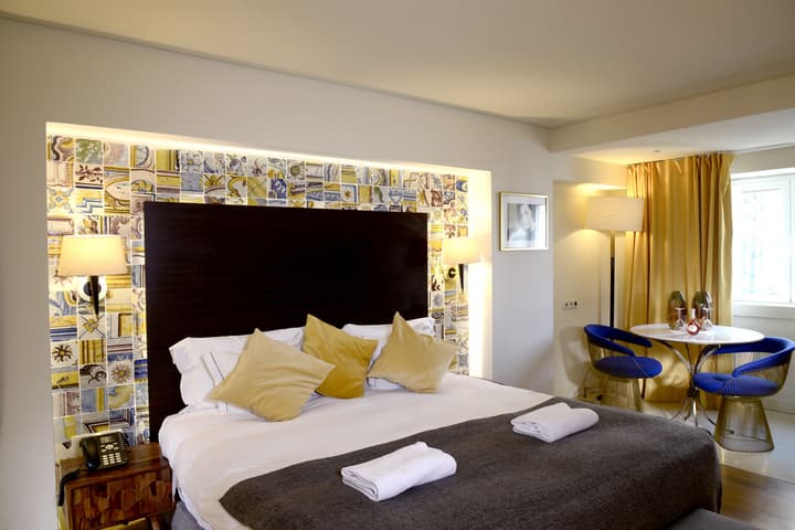 Dalma Old Town Suites