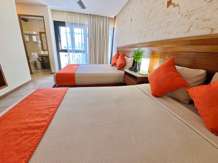 Hotel Grand Fifty Suites