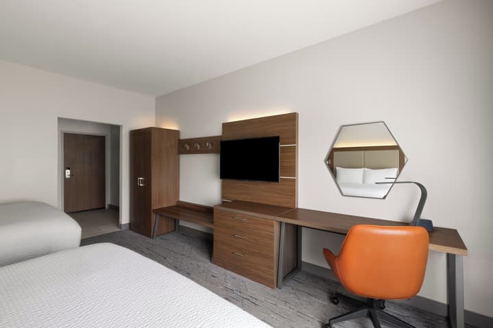 Holiday Inn Express & Suites Chalmette - New Orleans S by IHG