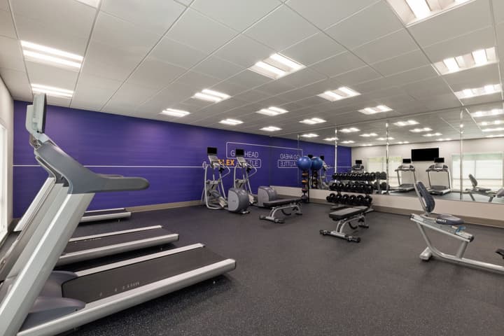 Holiday Inn Express & Suites Chalmette - New Orleans S by IHG