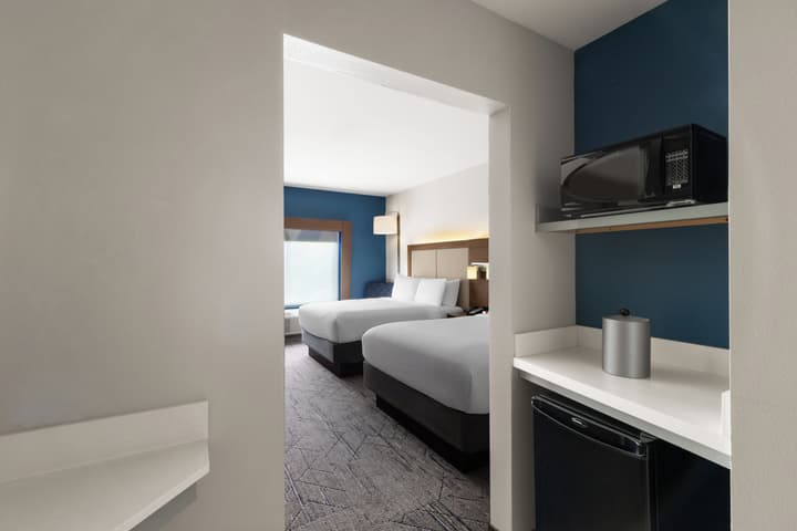 Holiday Inn Express & Suites Chalmette - New Orleans S by IHG
