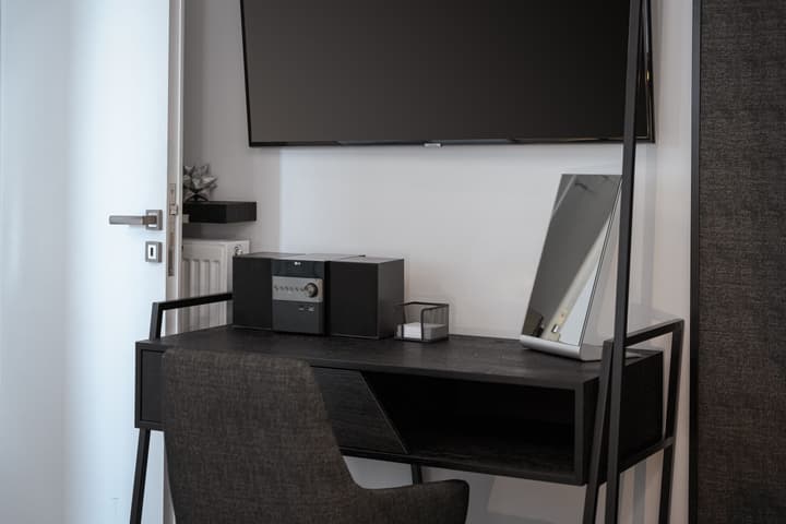 Acropolis Luxury Living