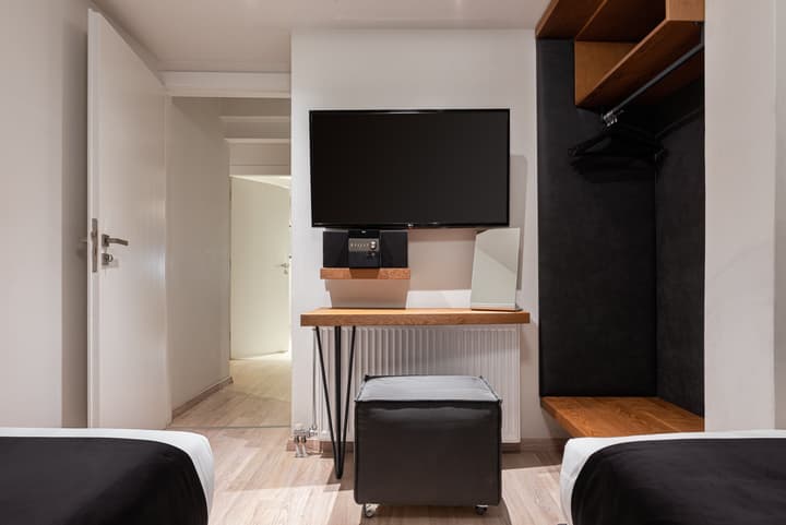 Acropolis Luxury Living