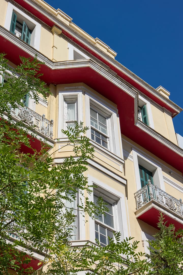 Delphi Art Hotel