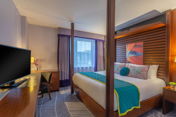 Crowne Plaza Dublin Airport by IHG