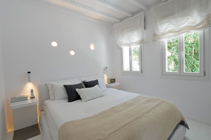 Ostraco Suites