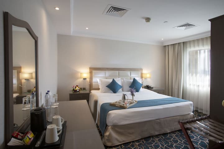 Carlton Tower Hotel