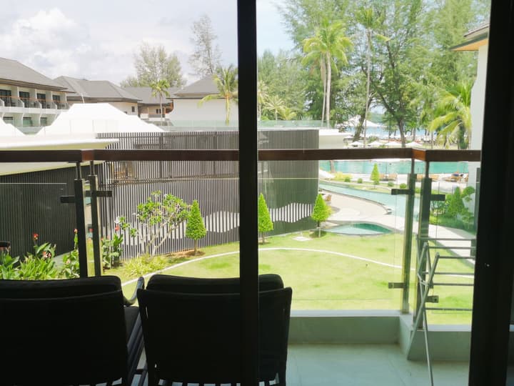 Amora Beach Resort Phuket
