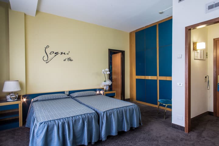 Hotel Mirage