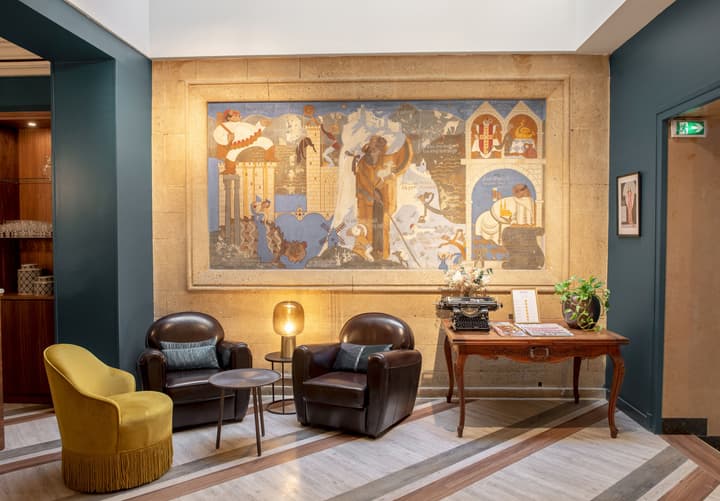 Bristol Hotel