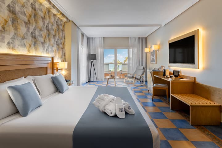 Elba Sara Beach & Golf Resort
