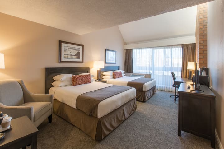 Embassy Inn