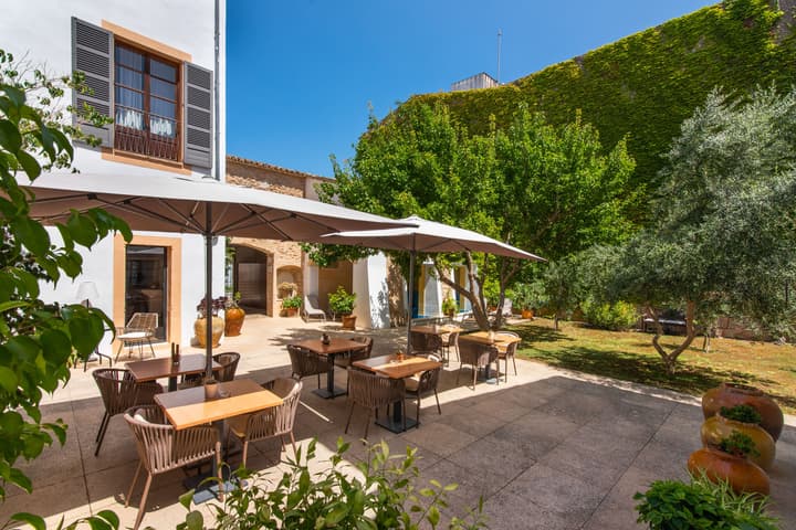 Hotel Can Moragues