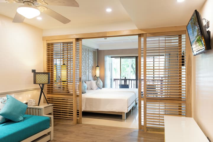 Katathani Phuket Beach Resort
