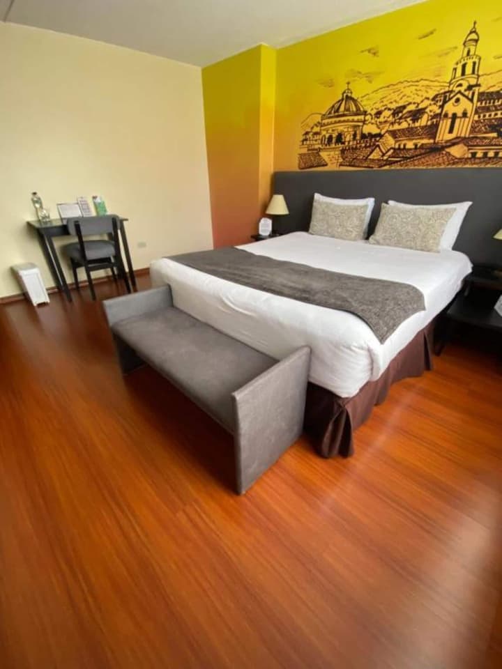 Embassy Quito Hotel