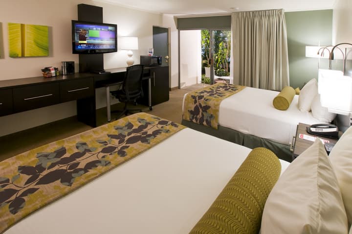 Oasis Hotel & Conv. Center, an Ascend Collection Hotel