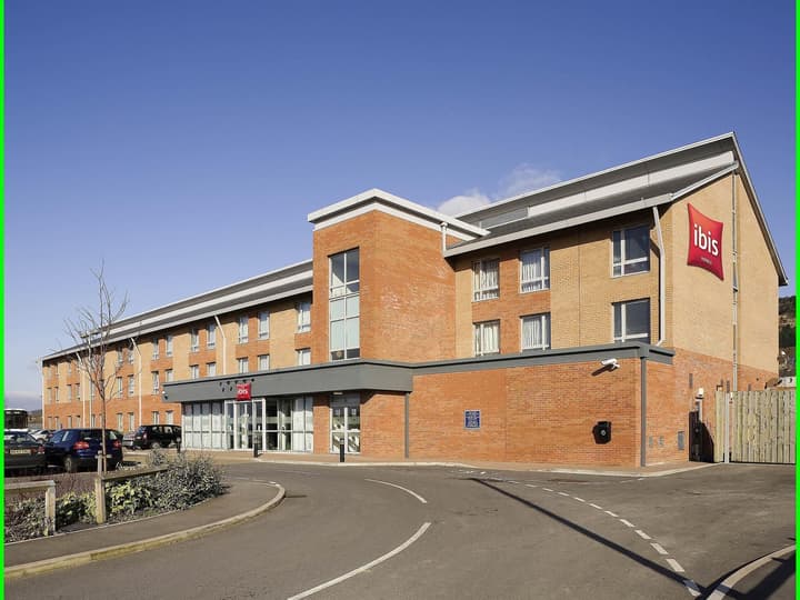 ibis Swansea