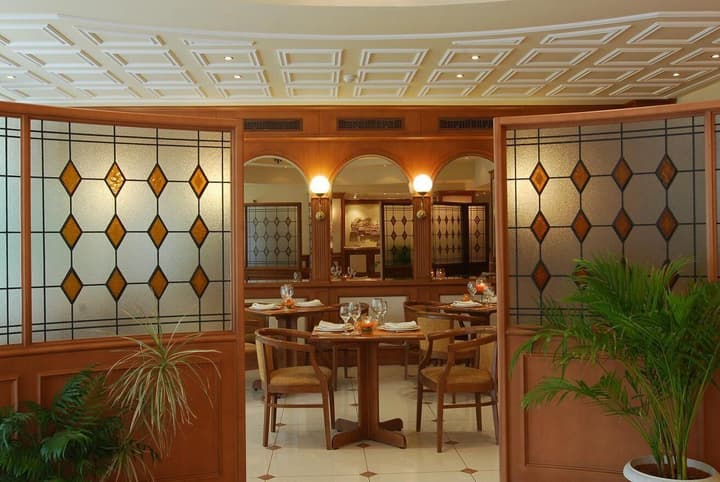 Athens Atrium Hotel and Suites