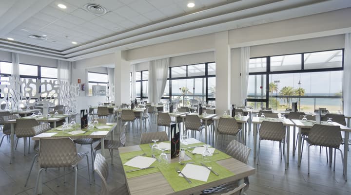 Hotel Puente Real