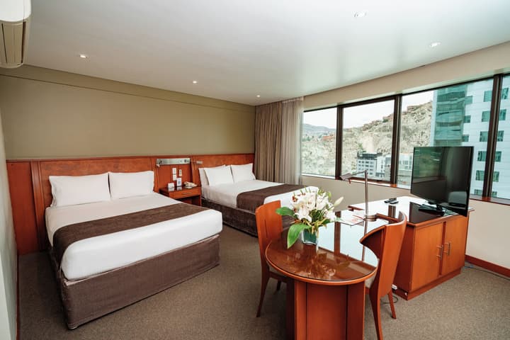 Suites Camino Real