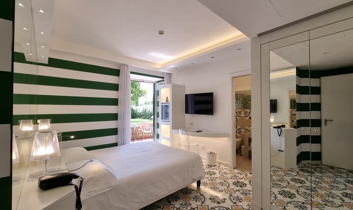 Hotel Alpha