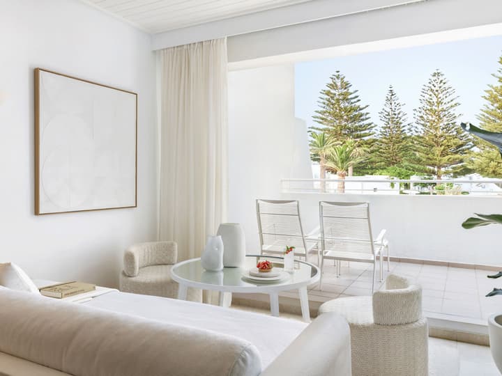 Creta Palace, A Resort to Live