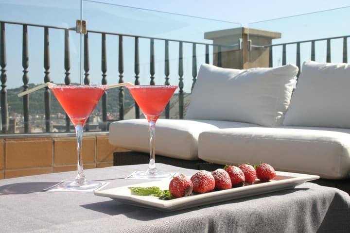 H10 Universitat Hotel