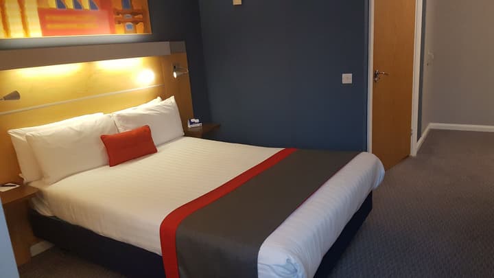 Holiday Inn Express London - Croydon by IHG