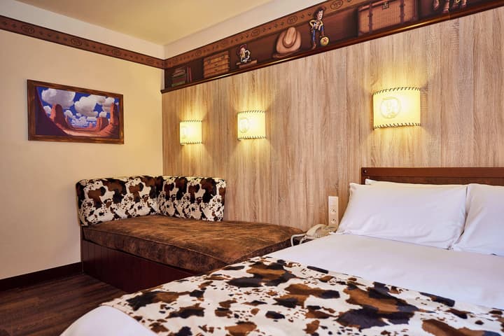 Disney Hotel Cheyenne
