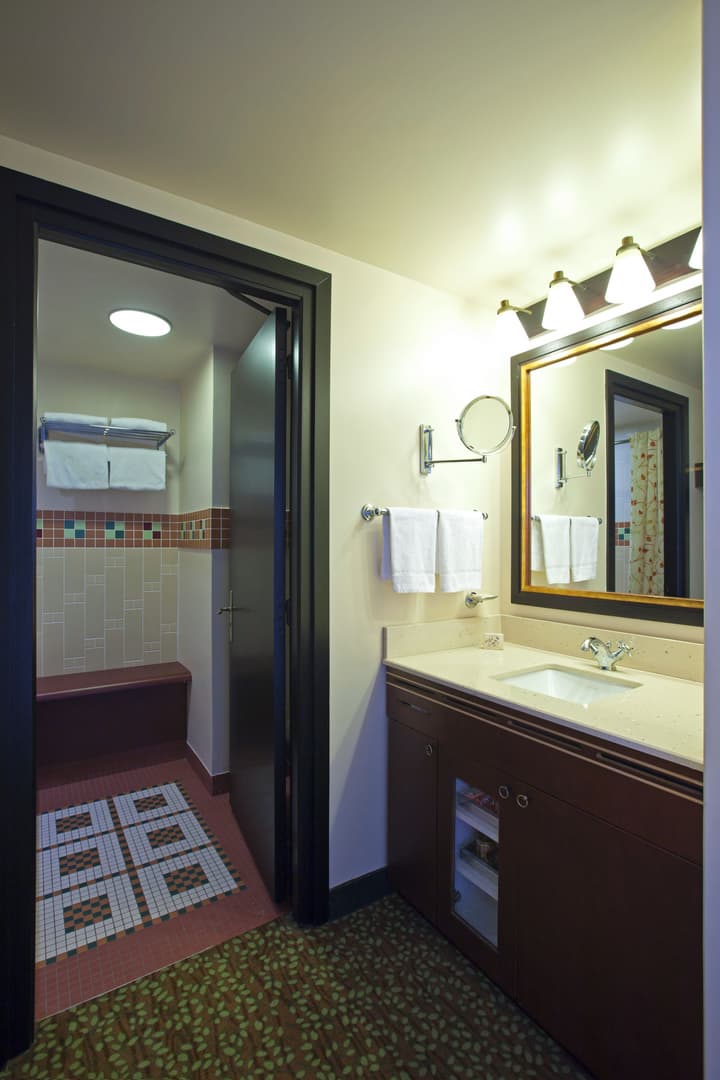 Disney Sequoia Lodge